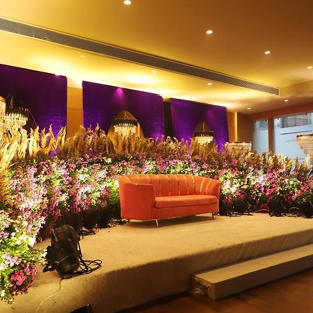 Alba Inn, Vijay Nagar Indore Dış mekan fotoğraf