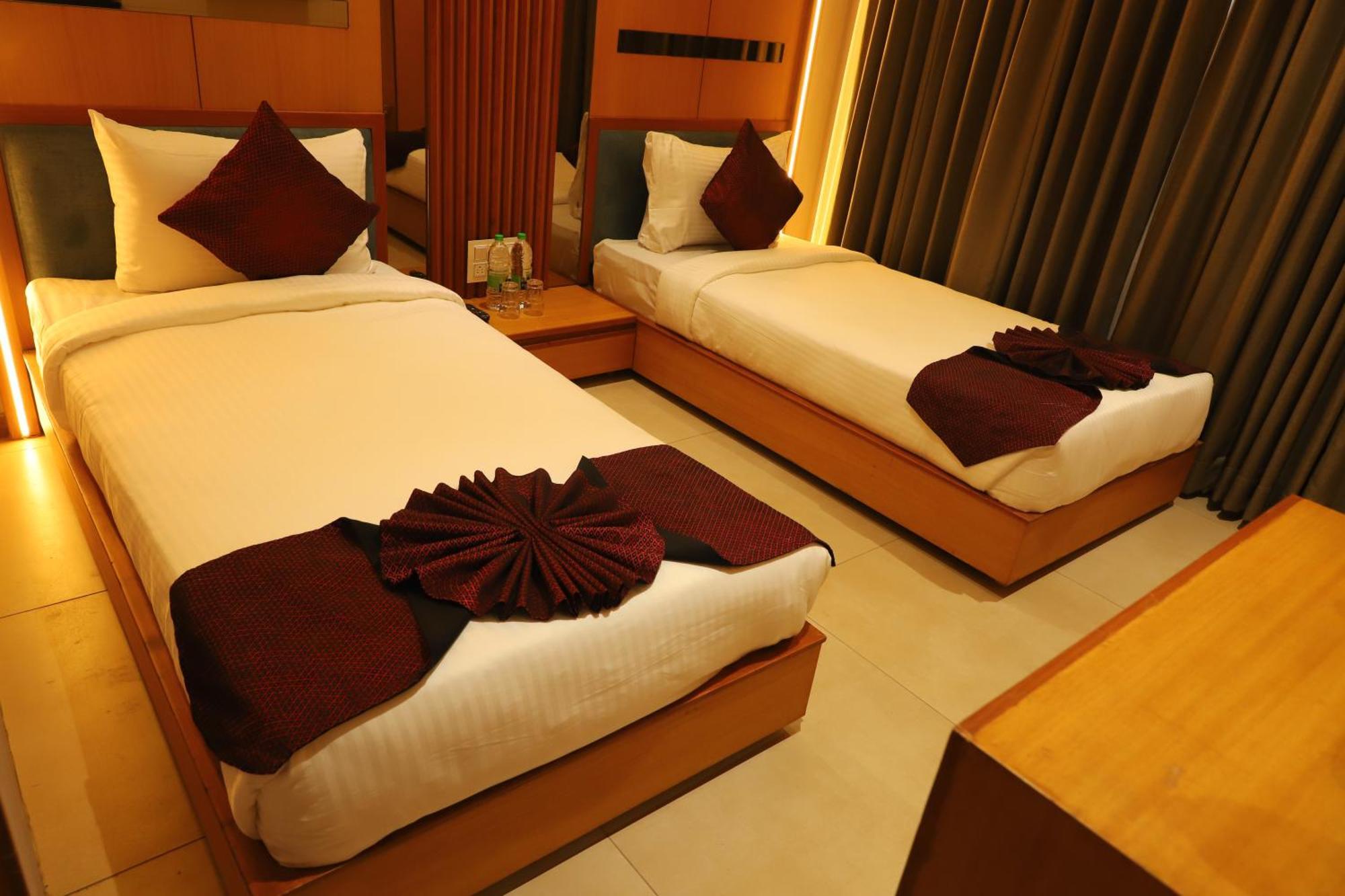 Alba Inn, Vijay Nagar Indore Dış mekan fotoğraf